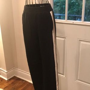 Cool high waisted track pants with great  stripes